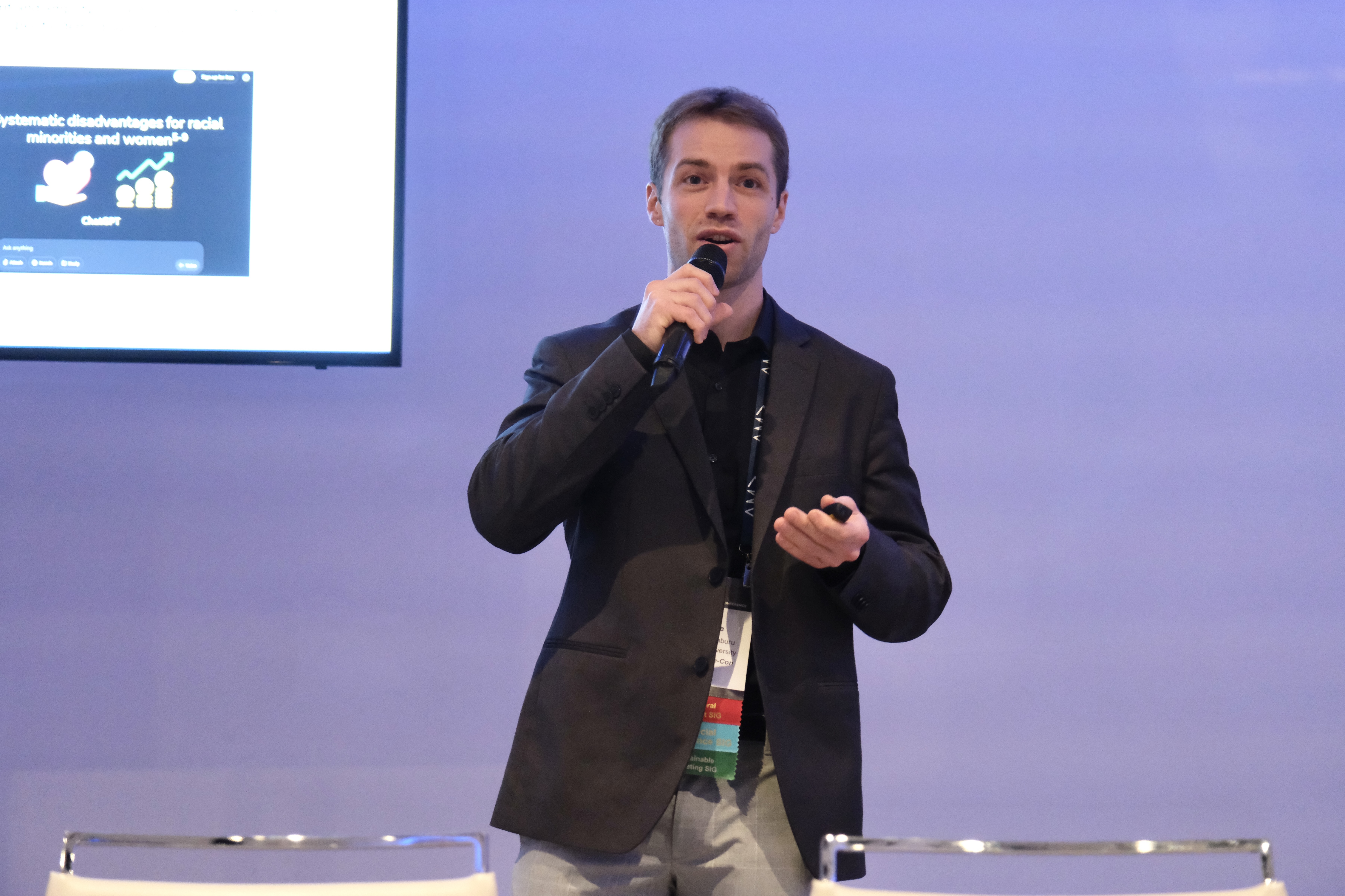 Andde Indaburu presenting at AMA AI SIG